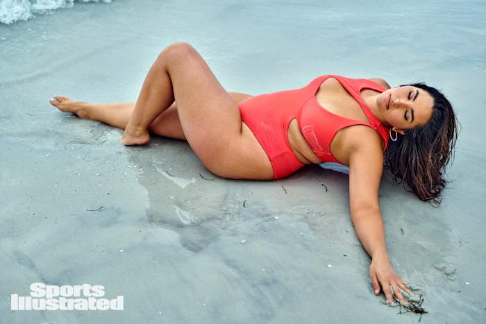 X163483_TK5_00222WMweb